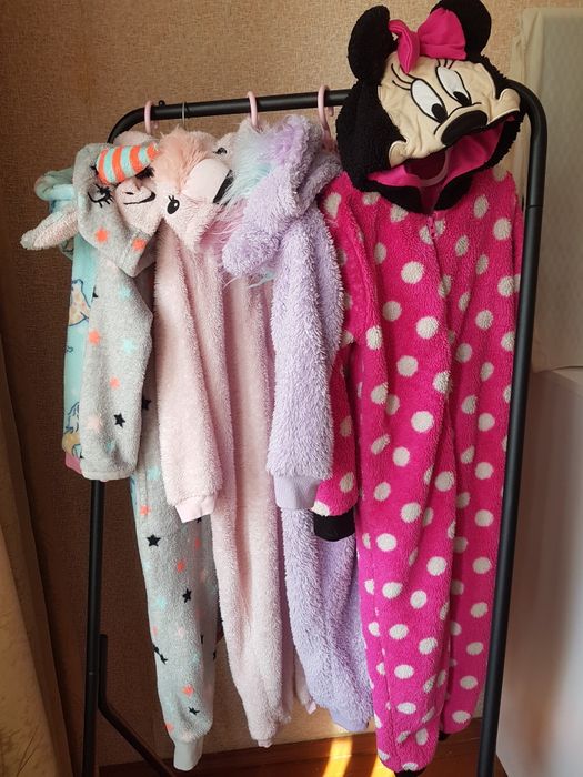 Комбінізони  для дівчинки