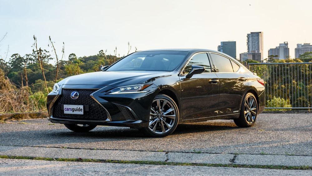 Шрот розборка Lexus ES Fsport 2018-2022