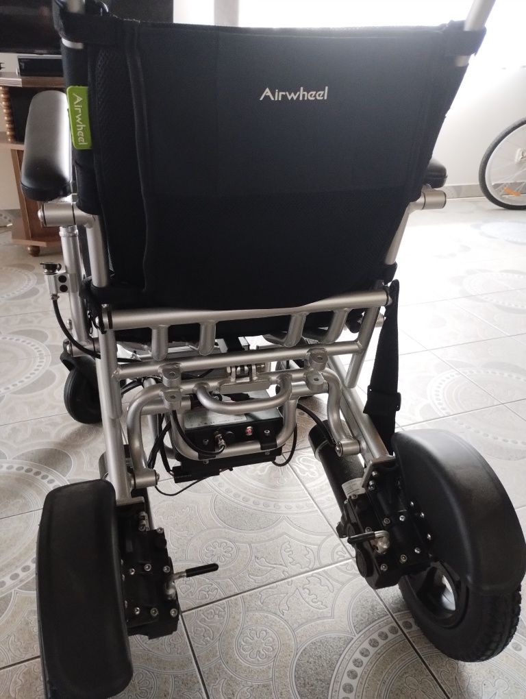 Wózek inwalidzki elektryczny Airwheel H3S