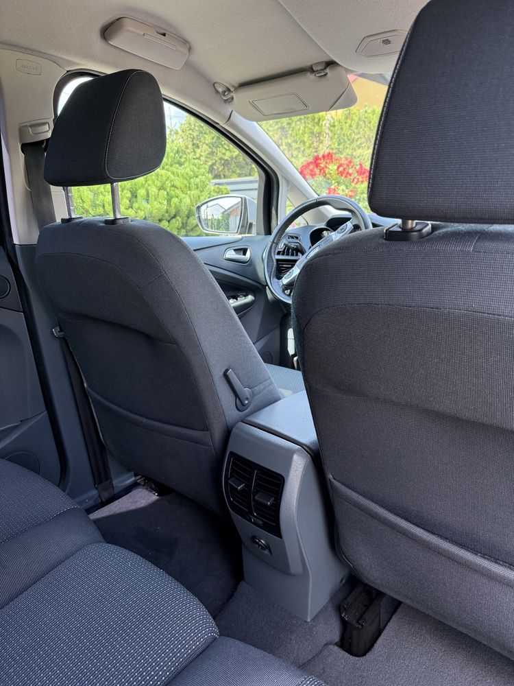 Ford C-max 1.6 TDCI 115 KM minivan