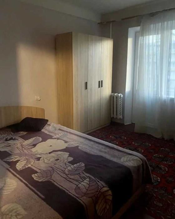 Продаж 2 кімнатної квартири вул.Дніпровська набережна 7а, Березняки