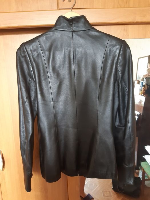Кожаная куртка размер S
