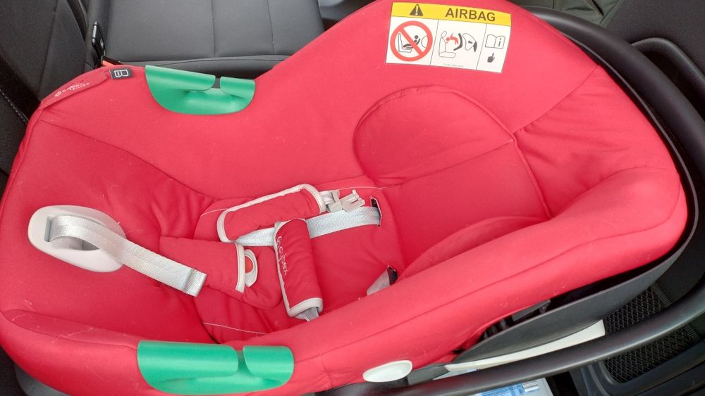 Fotelik samochodowy Cybex + baza