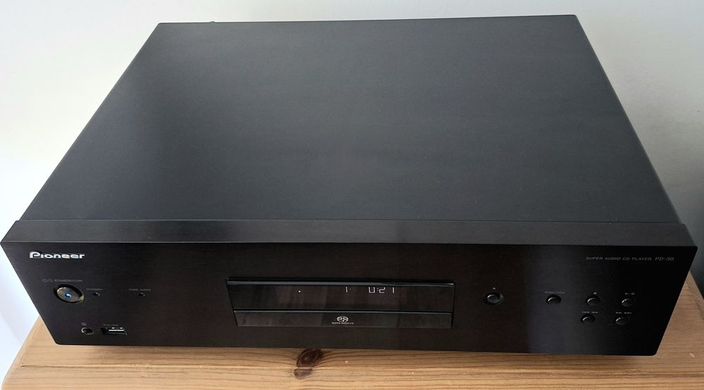 Pioneer PD-30 sacd, USB, mp3, pilot