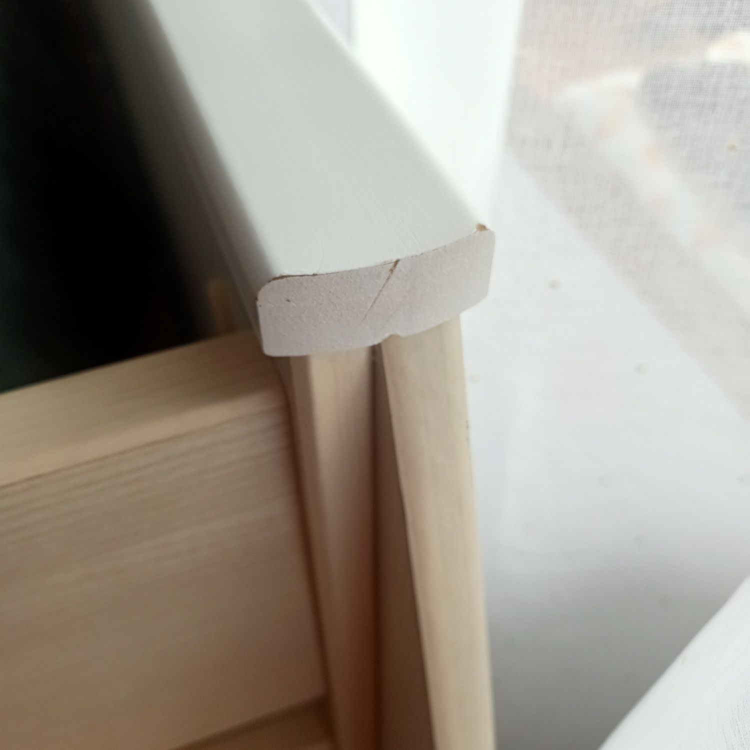 Cama com secretária e colchão