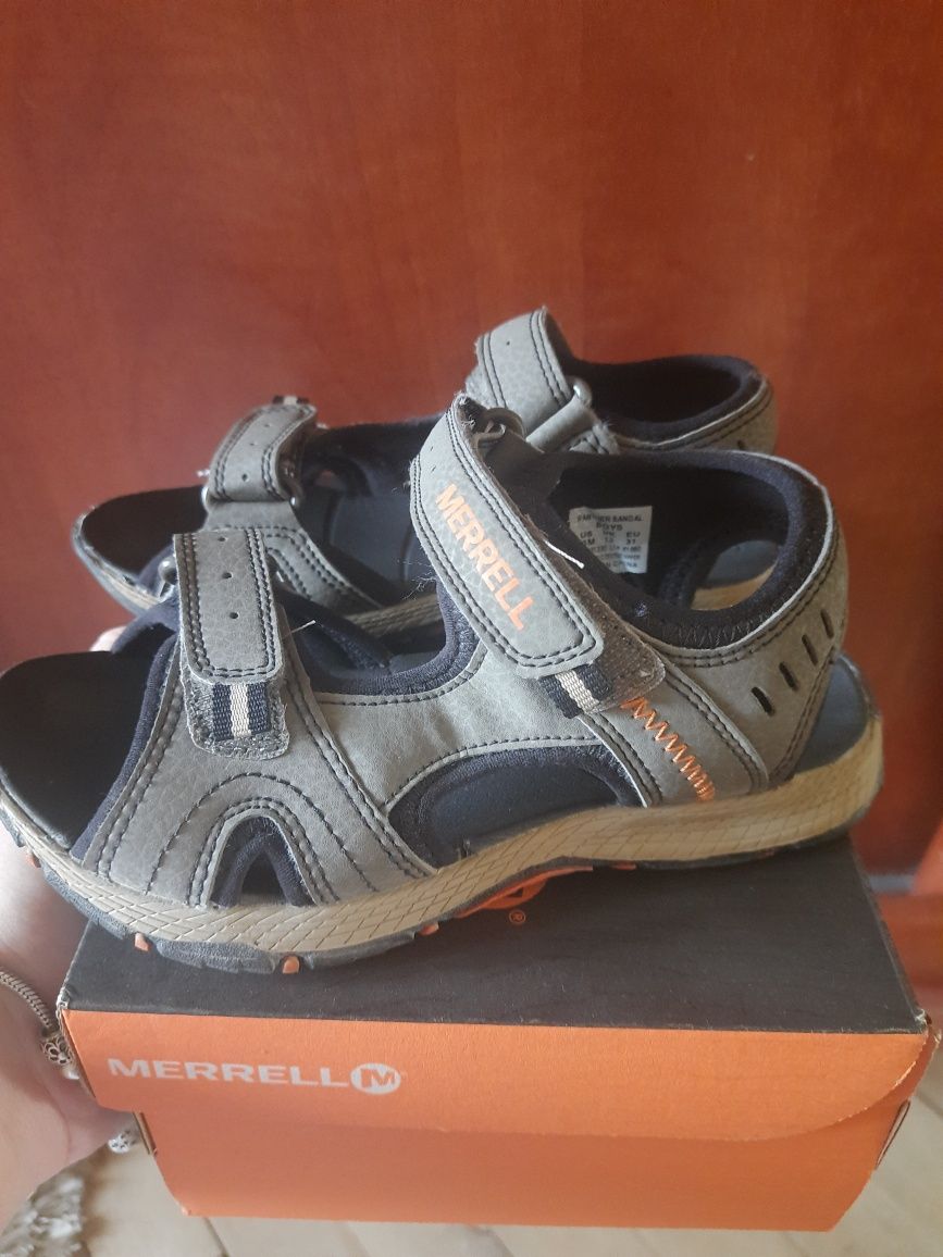 Босоніжки Merrell