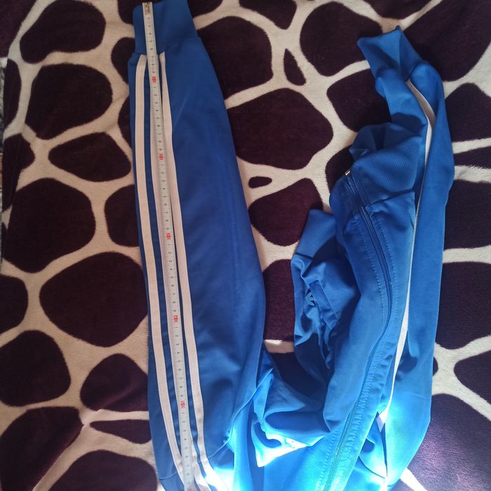 Bluza niebieska adidas xs/s