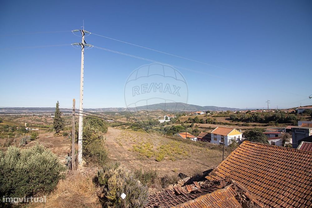 Moradia T5 para venda