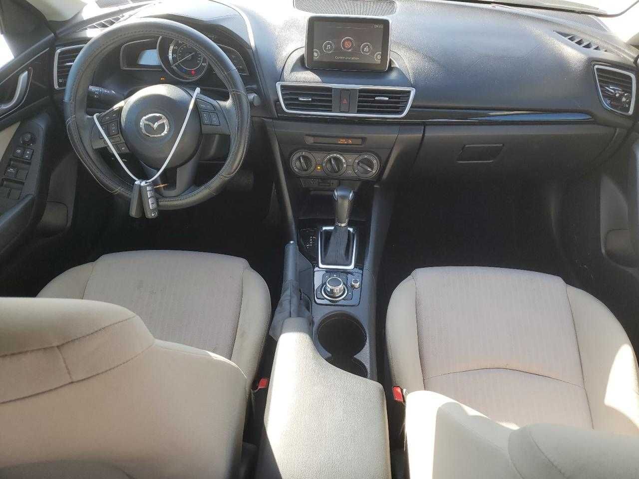 Mazda 3 SPORT 2015