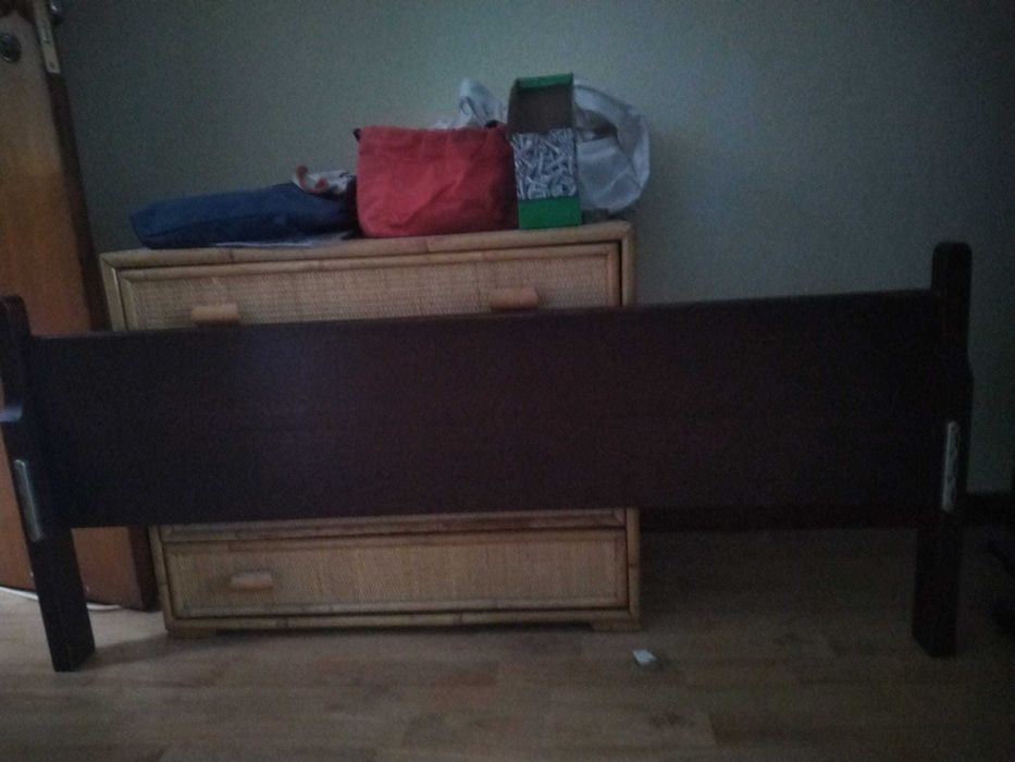 Cama de casal - usada mas em bom estado