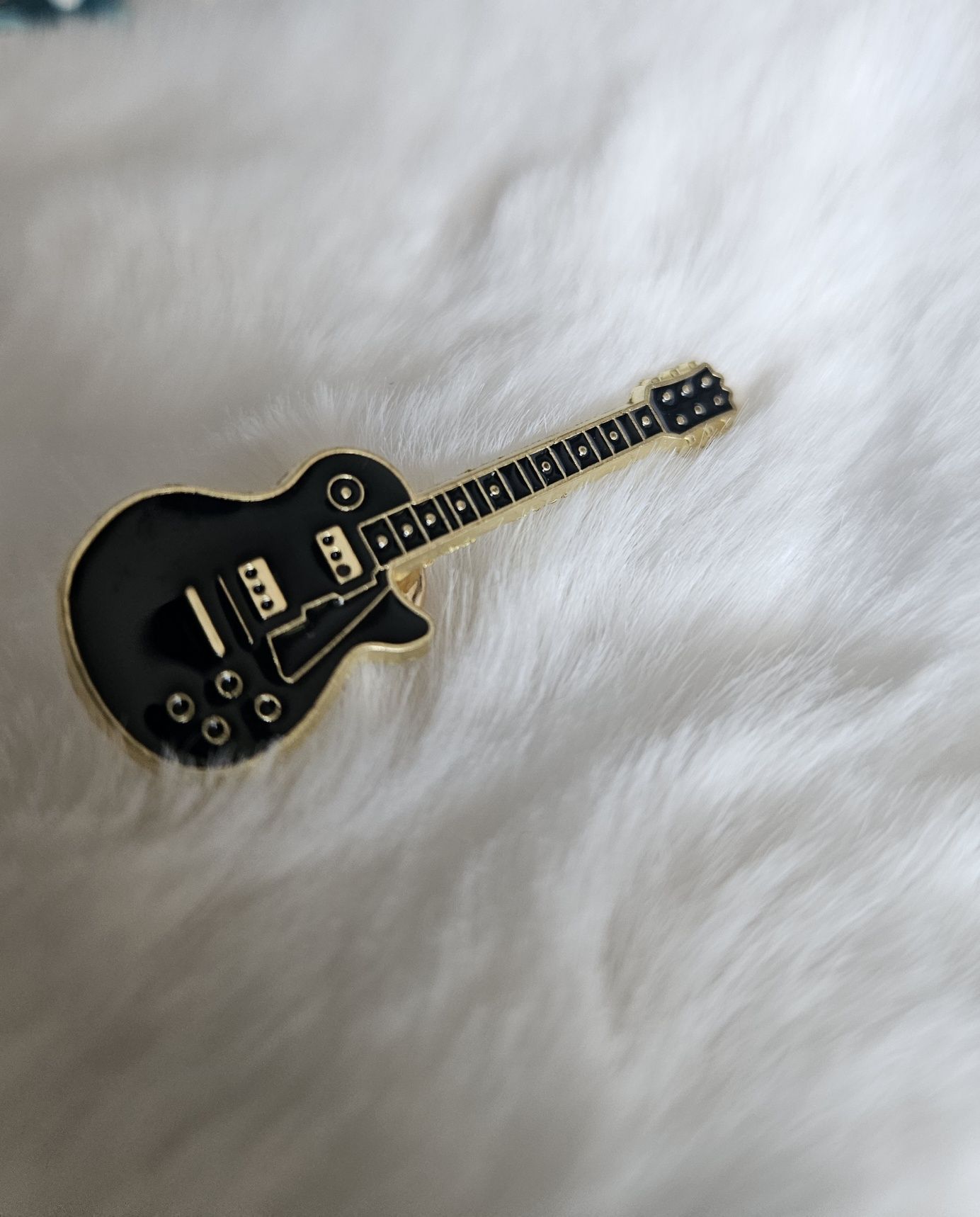 Broszka gitara nowa