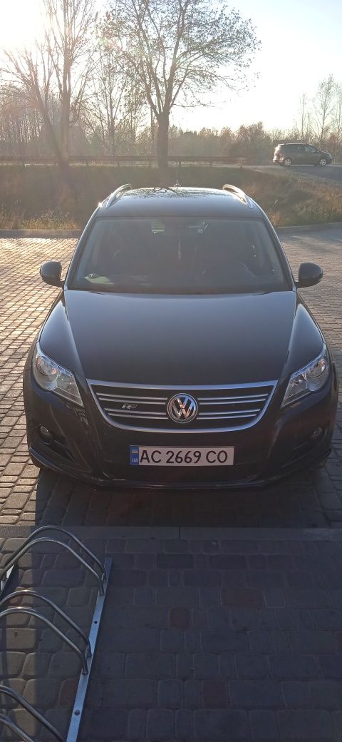 Продам Volkswagen Tiguan