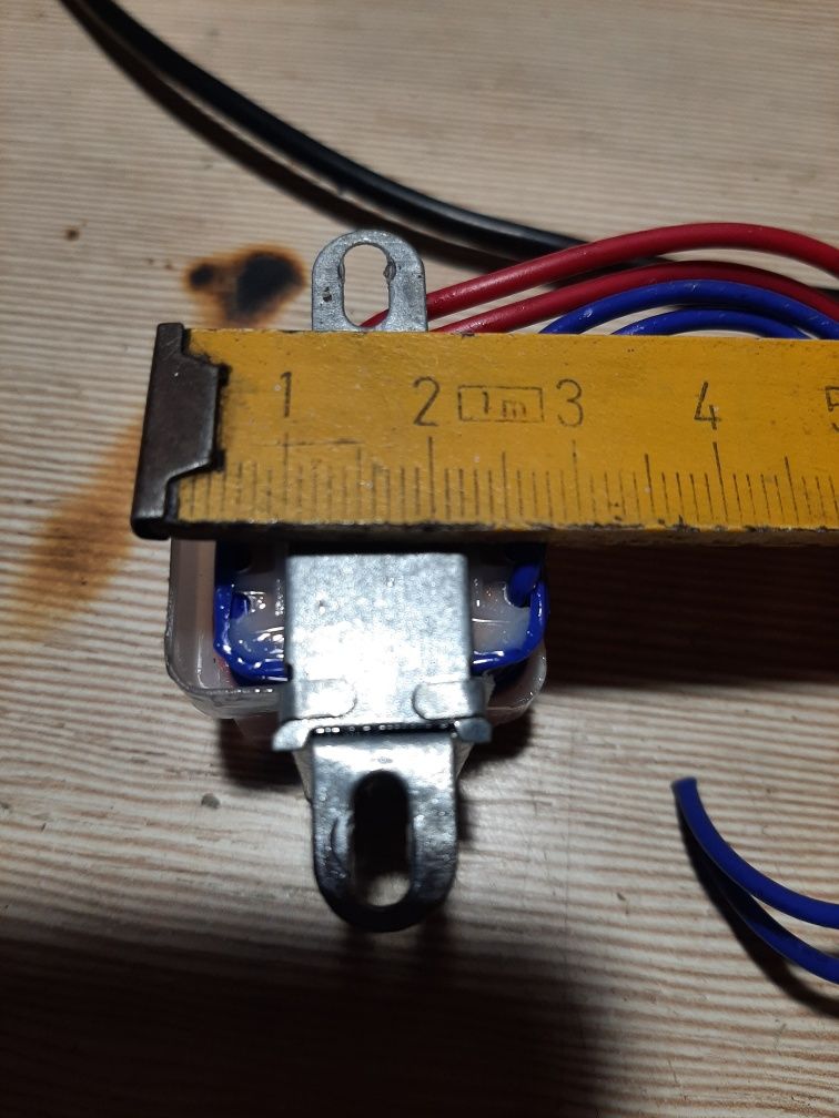 Transformator 220v - 6v 1w
