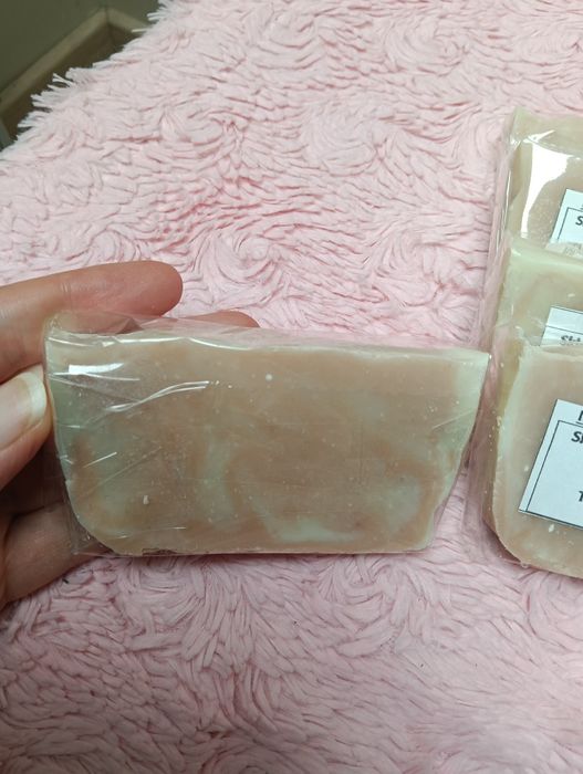 Mydło naturalne z różową glinką