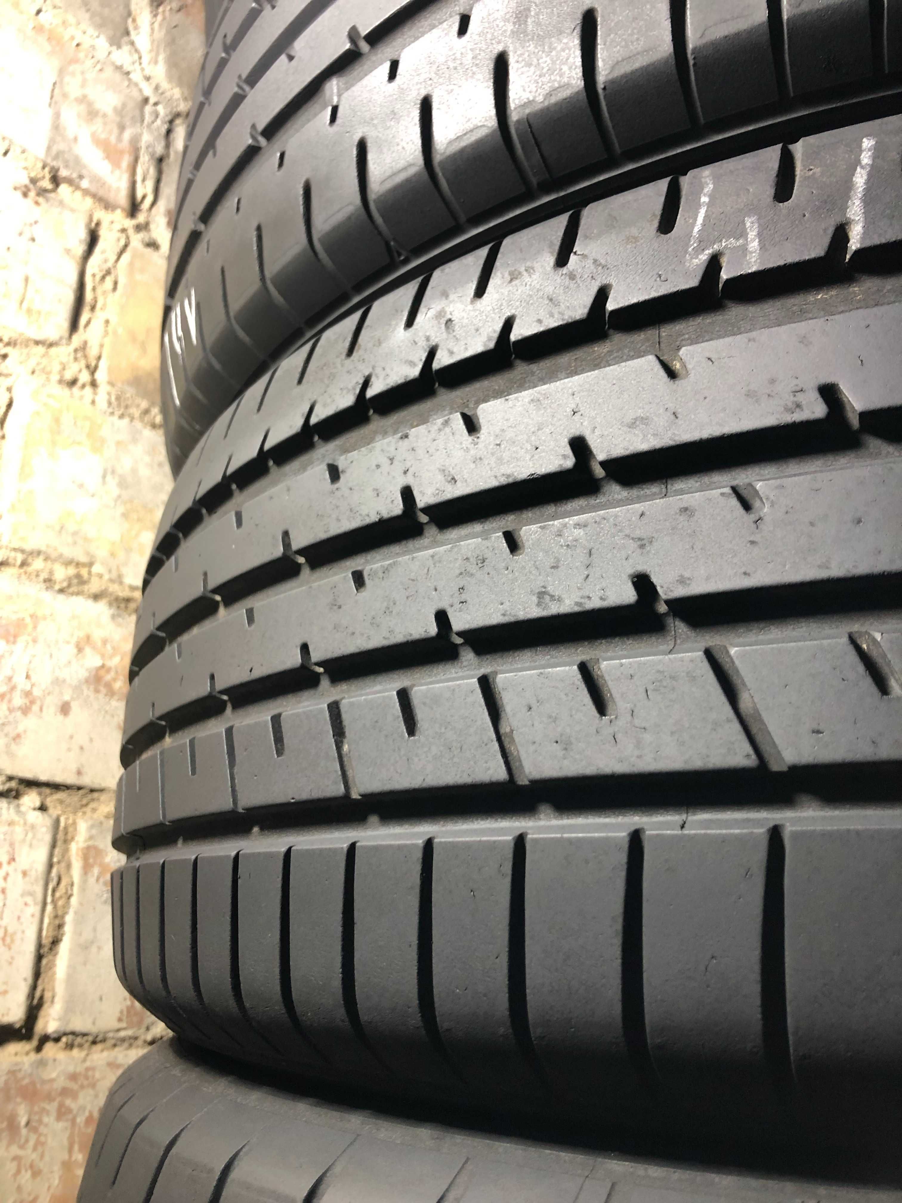 Шини 225/55 R19 Toyo Proxes R36 Комплект