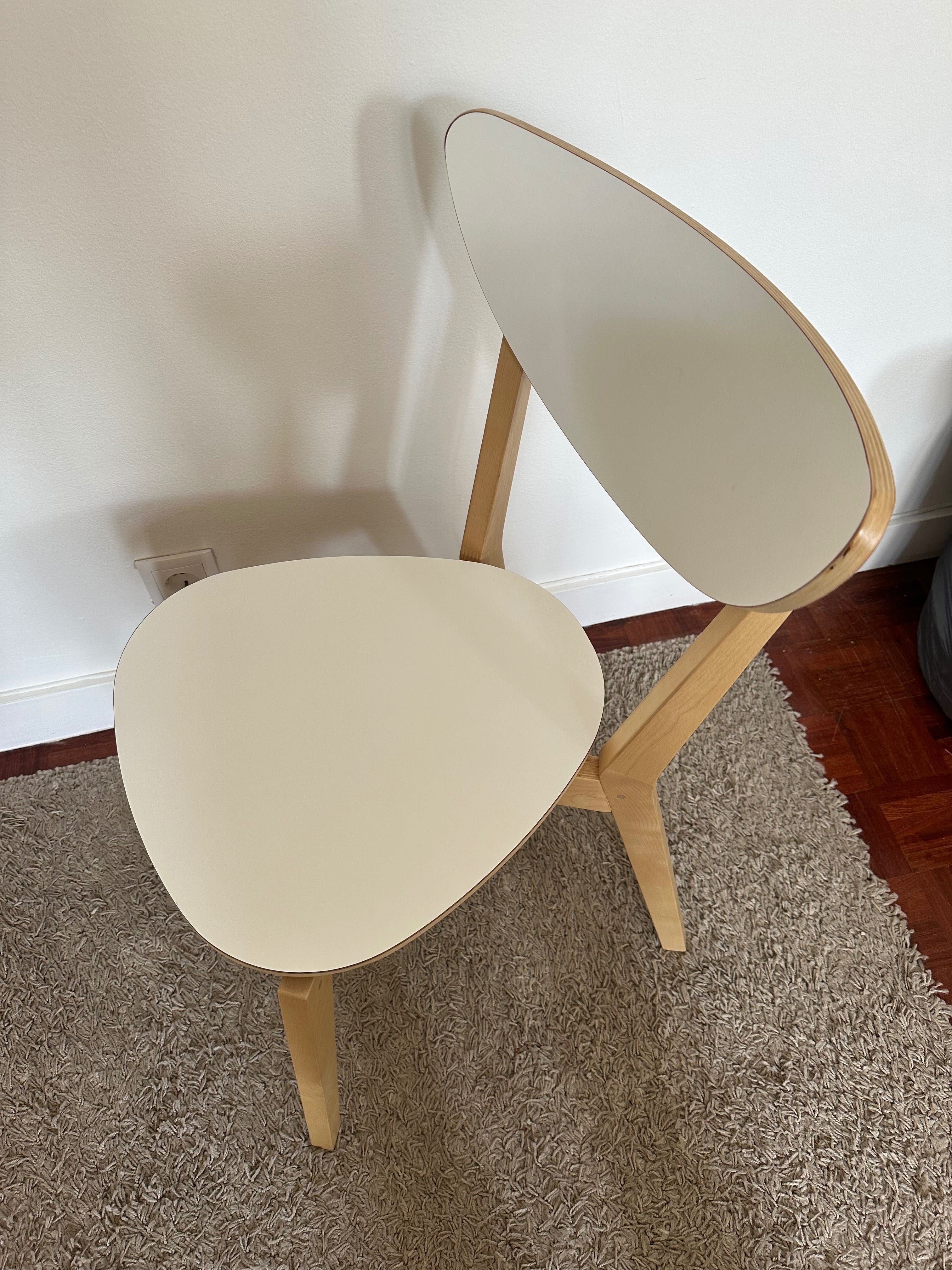 Cadeira Ikea Branca