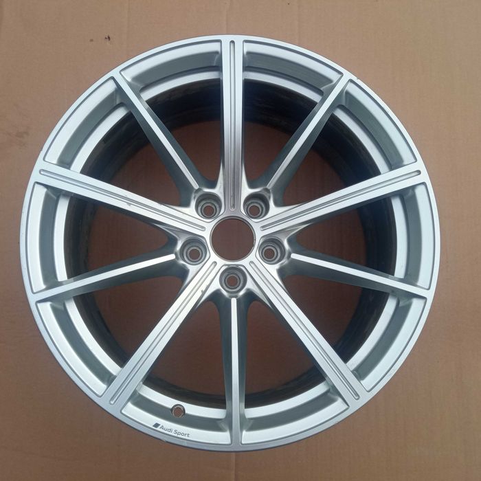 Felga 19 Audi  S5 RS4 RS5 8W F5 19 8W0 Oryginał 9x19 et24