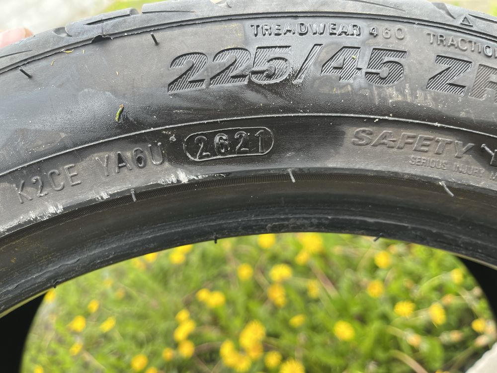 Kumho 225/45 r18