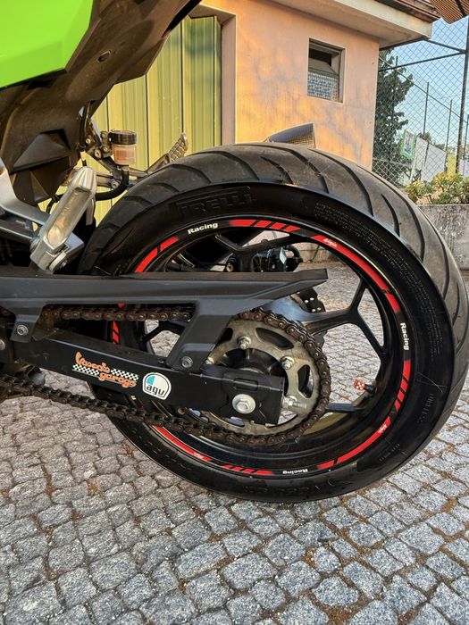 Kawasaki Ninja 300 ABS AKRAPOVIC