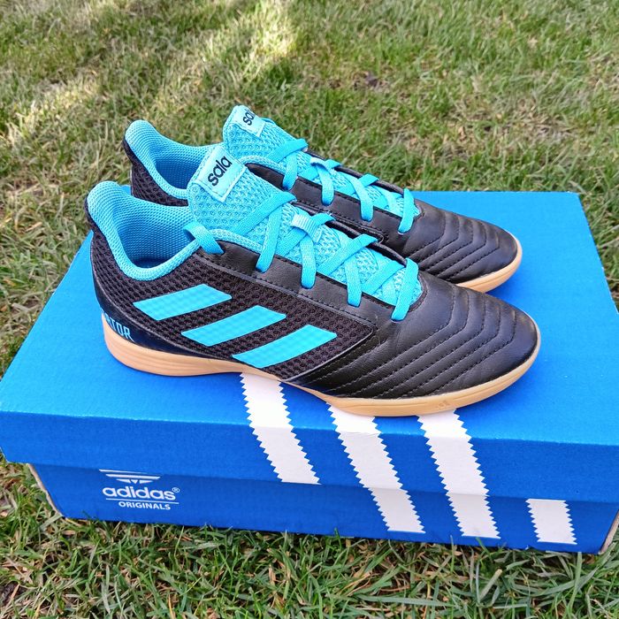 Футзалки 34-35 Adidas Predator /кросівки, бутси