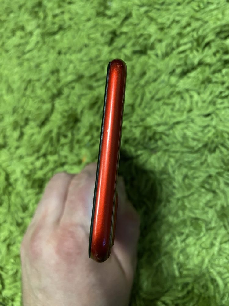 Apple Iphone 8 plus 64 gb product red