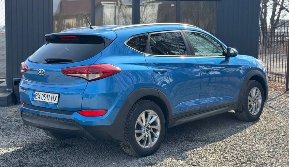 Tucson ,2.0 бензин , авто на кожний день .