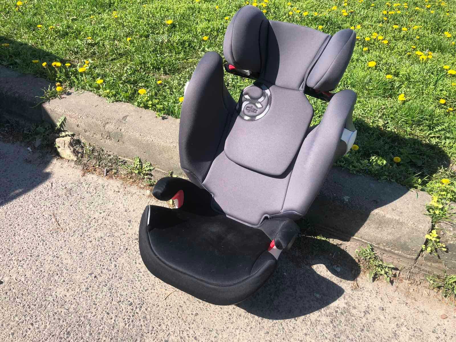 Автокрісло Cybex Solution M-Fix