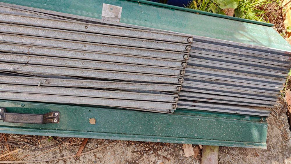 Vendo portão de correr fole verde