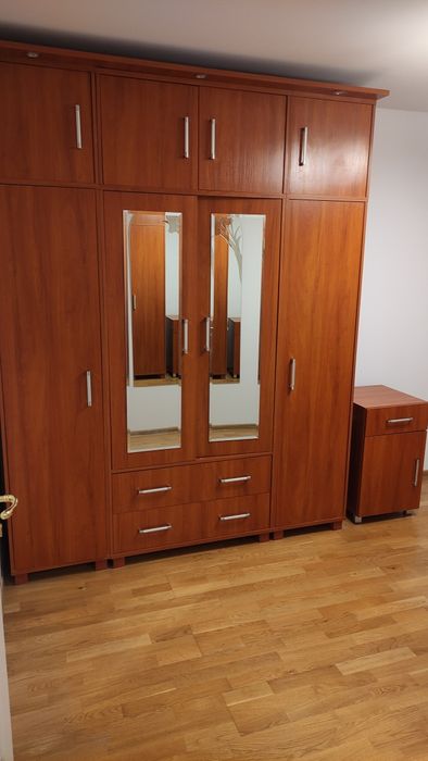 Meble do pokoju,szafa i szafeczks