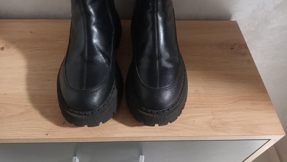 Черевики жіночі, зимові(шкіра,38р.)