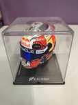 Model kasku Spark F1 Red Bull Racing Sergio Perez 1:4