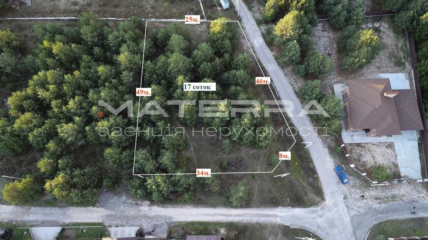 Продаж землі. Малютянка. Кутова. 17 соток. Газ, світло по вулиці.
