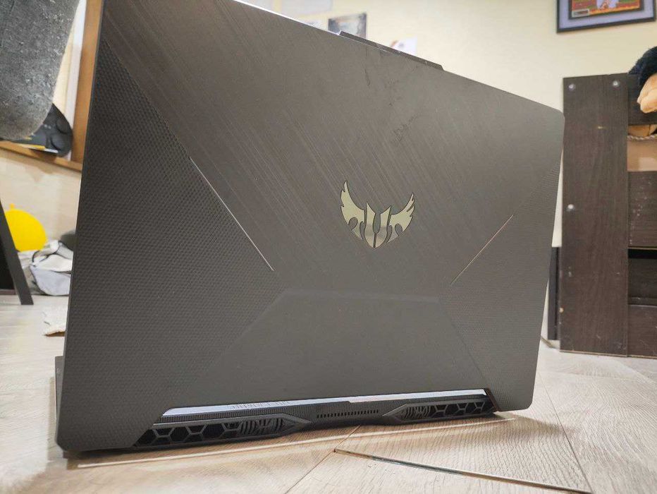 ASUS TUF Gaming F15 FX506LHB