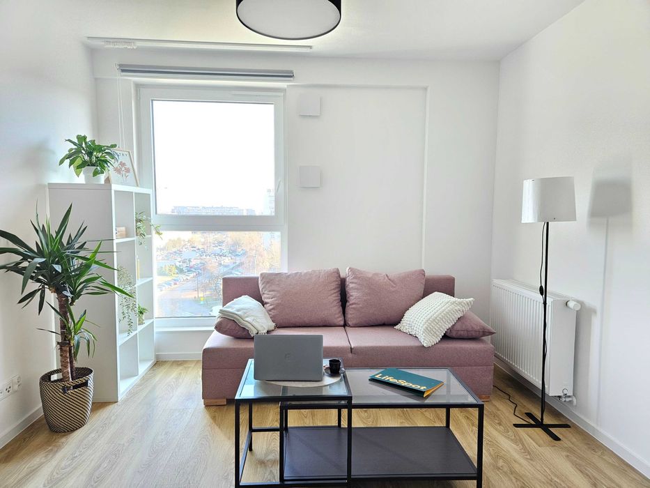 Nowa, umeblowana kawalerka w centrum Katowic 1200 ZŁ VAUCHER NA START!