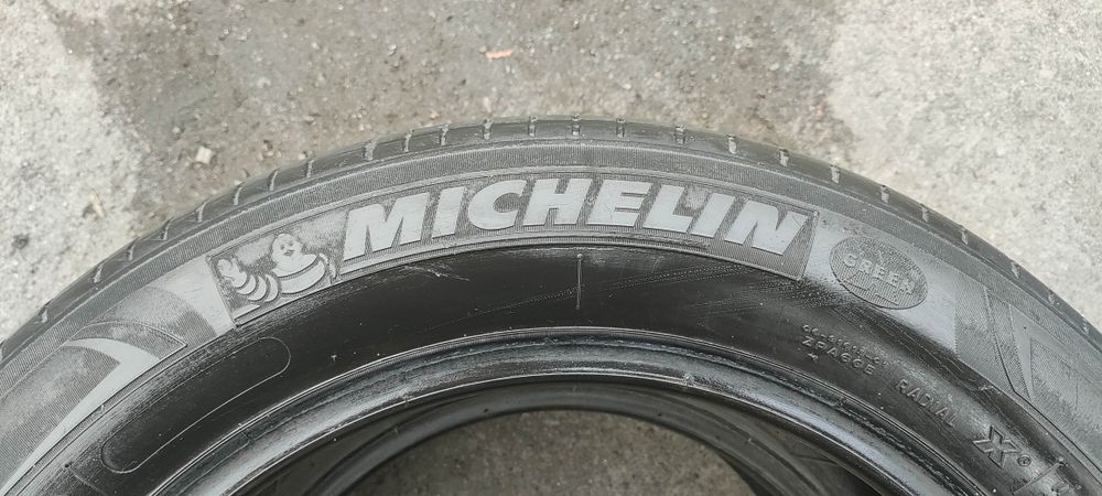 Резина Michelin літо 195/60 R16