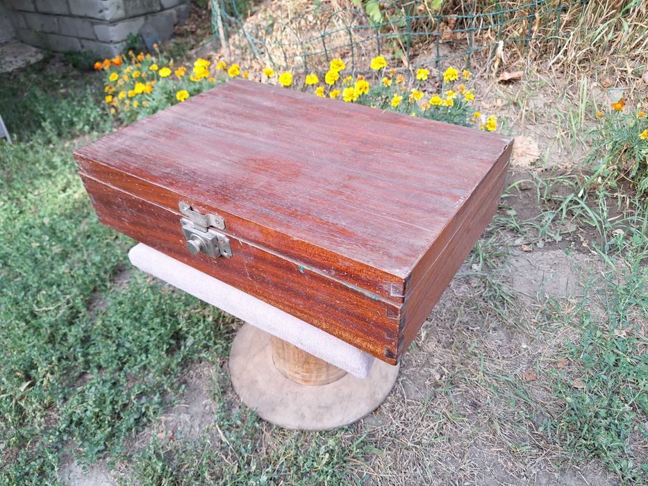 Коробок, кейс, ящик, футляр, шкатулка, корпус прибора и лицевые понели