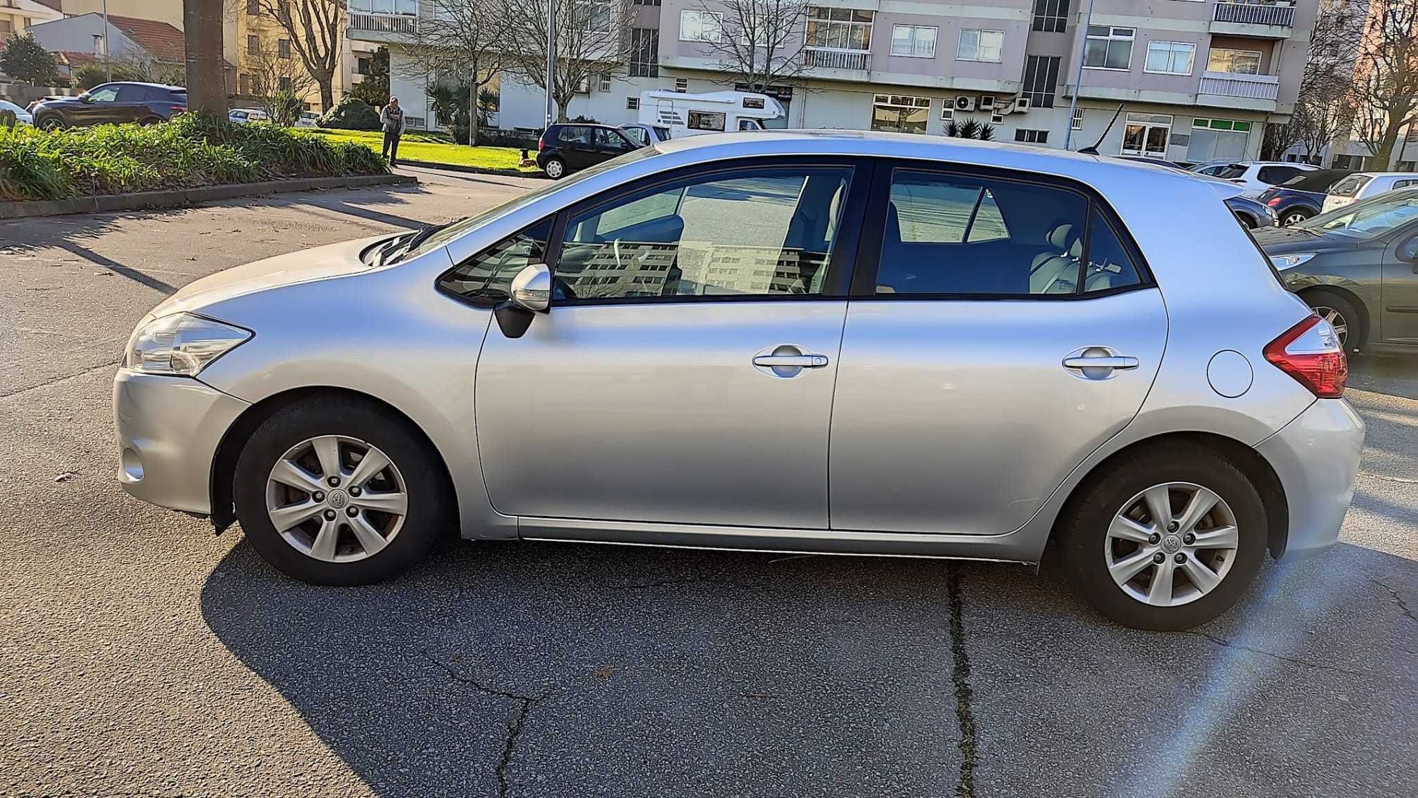 Toyota Auris 1.4D 2012