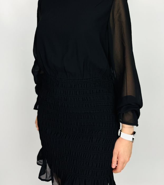 Czarna szyfonowa sukienka mini XL 42 H&M