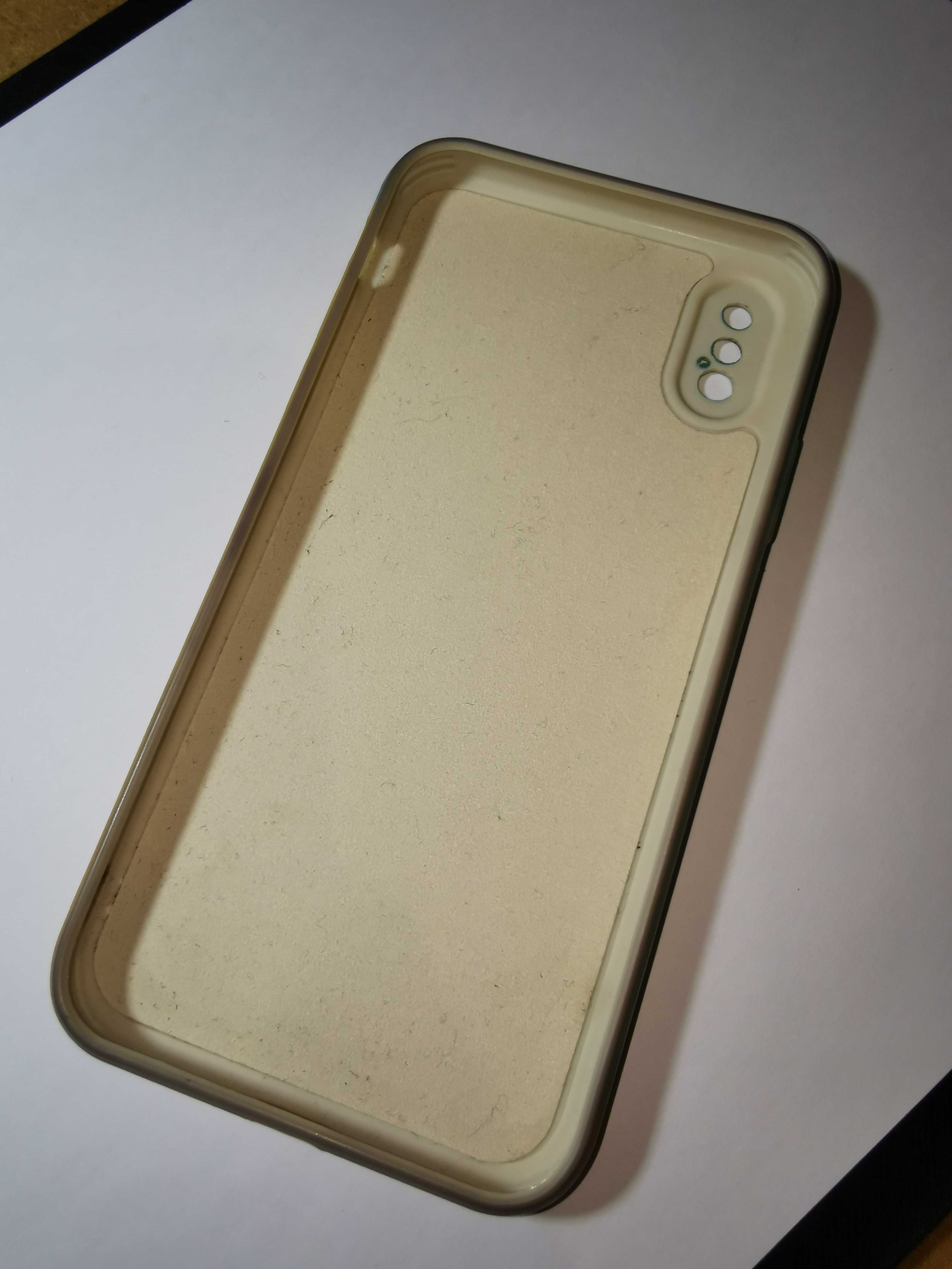 Etui do telefonu iPhone XS
