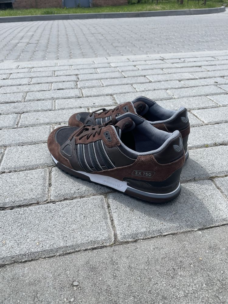 ___Нові Кросівки Adidas___