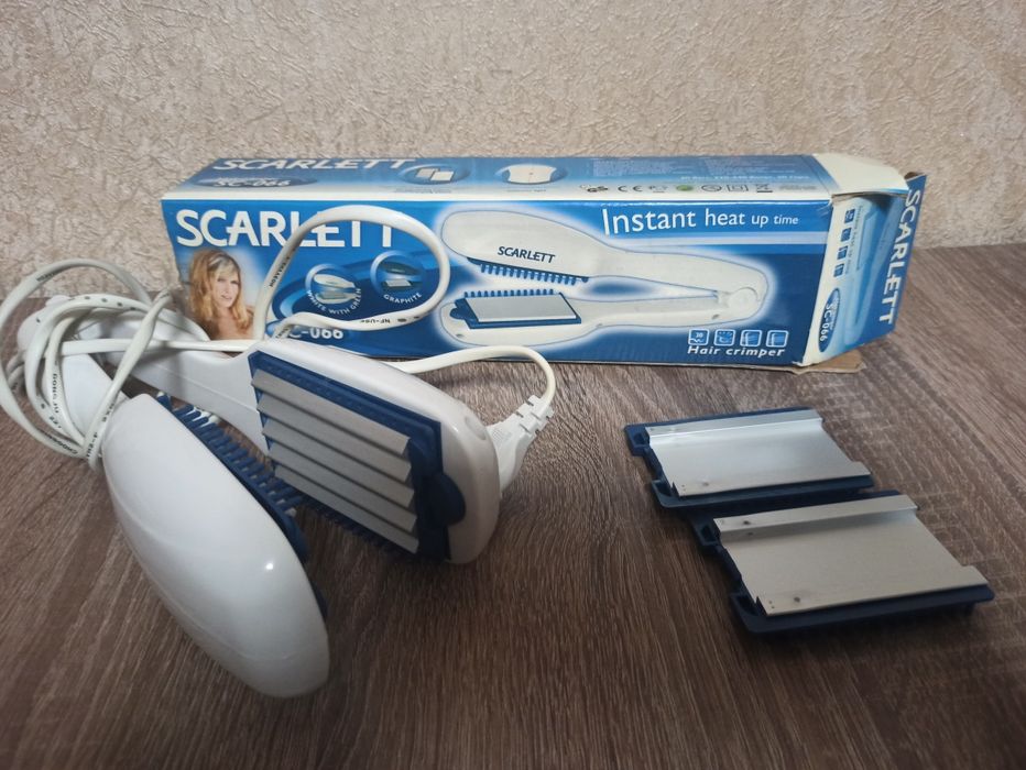 Вирівнювач, гофре, щипці для волосся Scarlett SC-066
