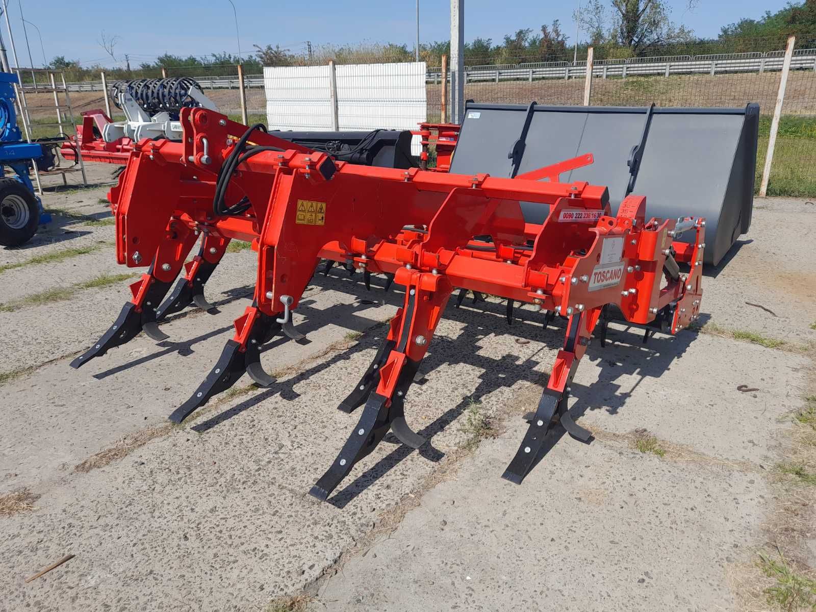 Глубокорыхлитель TOSCANO IPST-07 (7 лап)