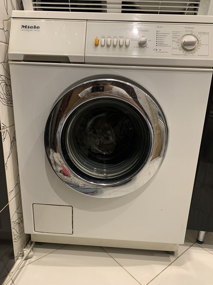 Пральна машина Miele