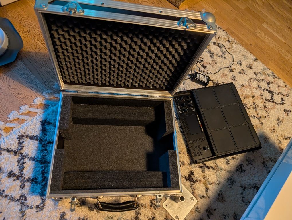 Roland SPD-SX PRO + hardcase, samplepad perkusyjny