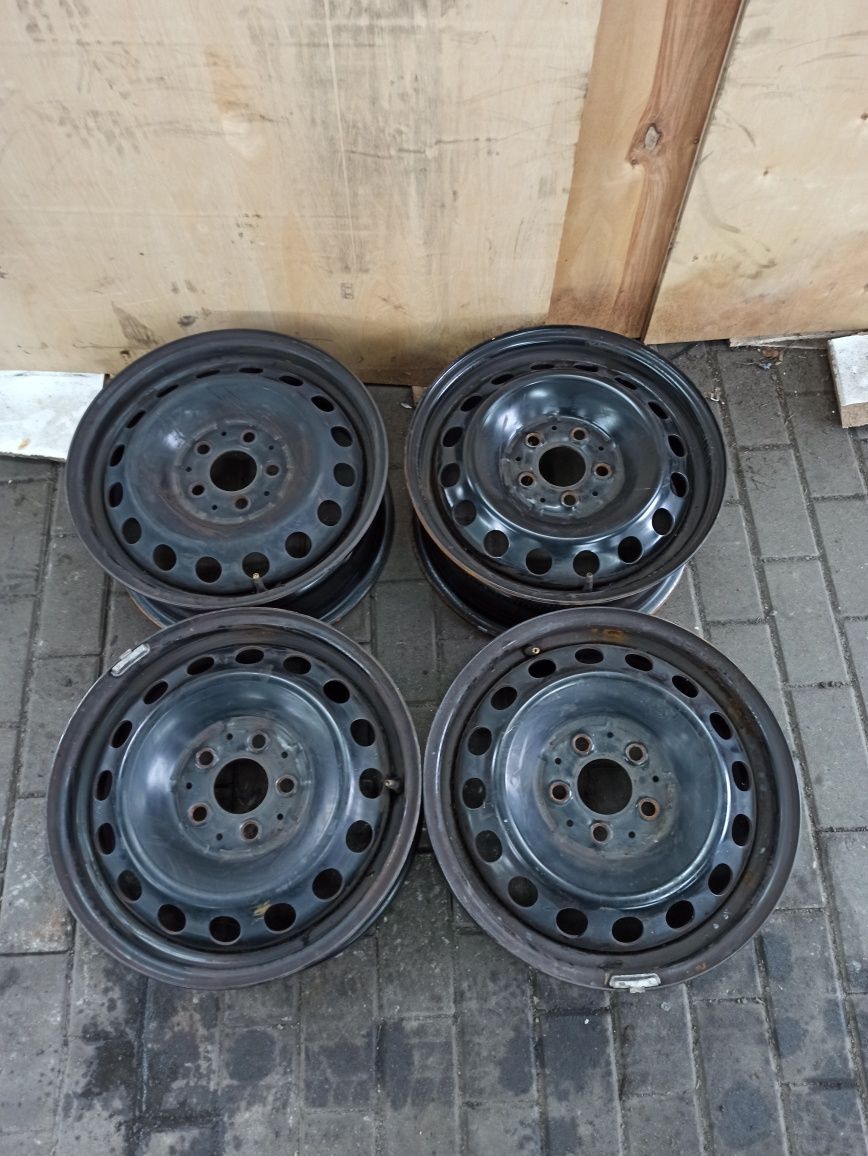 Felgi stalowe Mercedes Vito W639 komplet 5x112 et 60 16cali