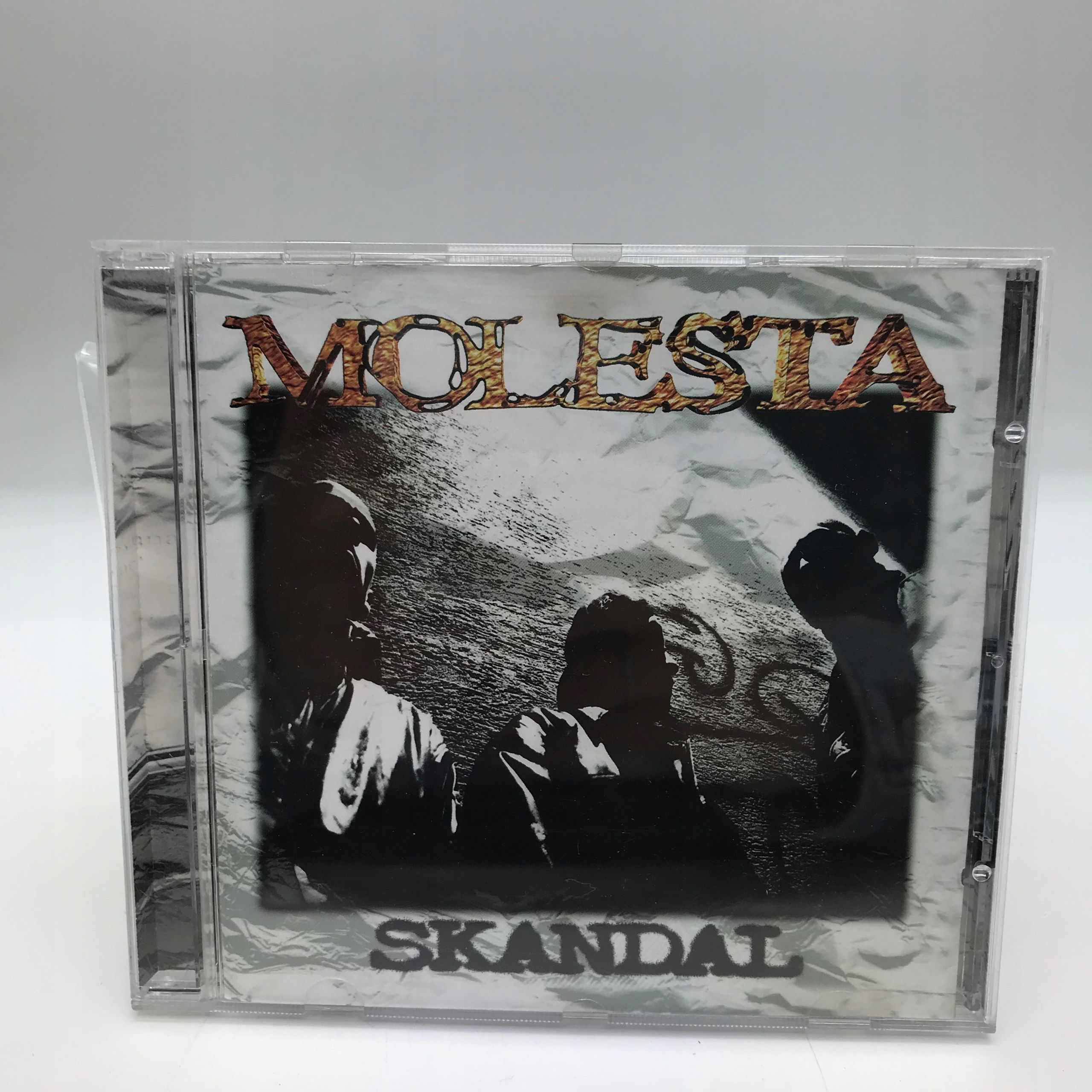cd - molesta - skandal