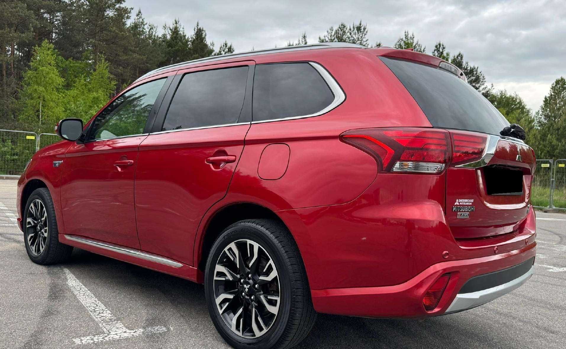 Mitsubishi Outlander PHEV 2018 2.0 hybrid