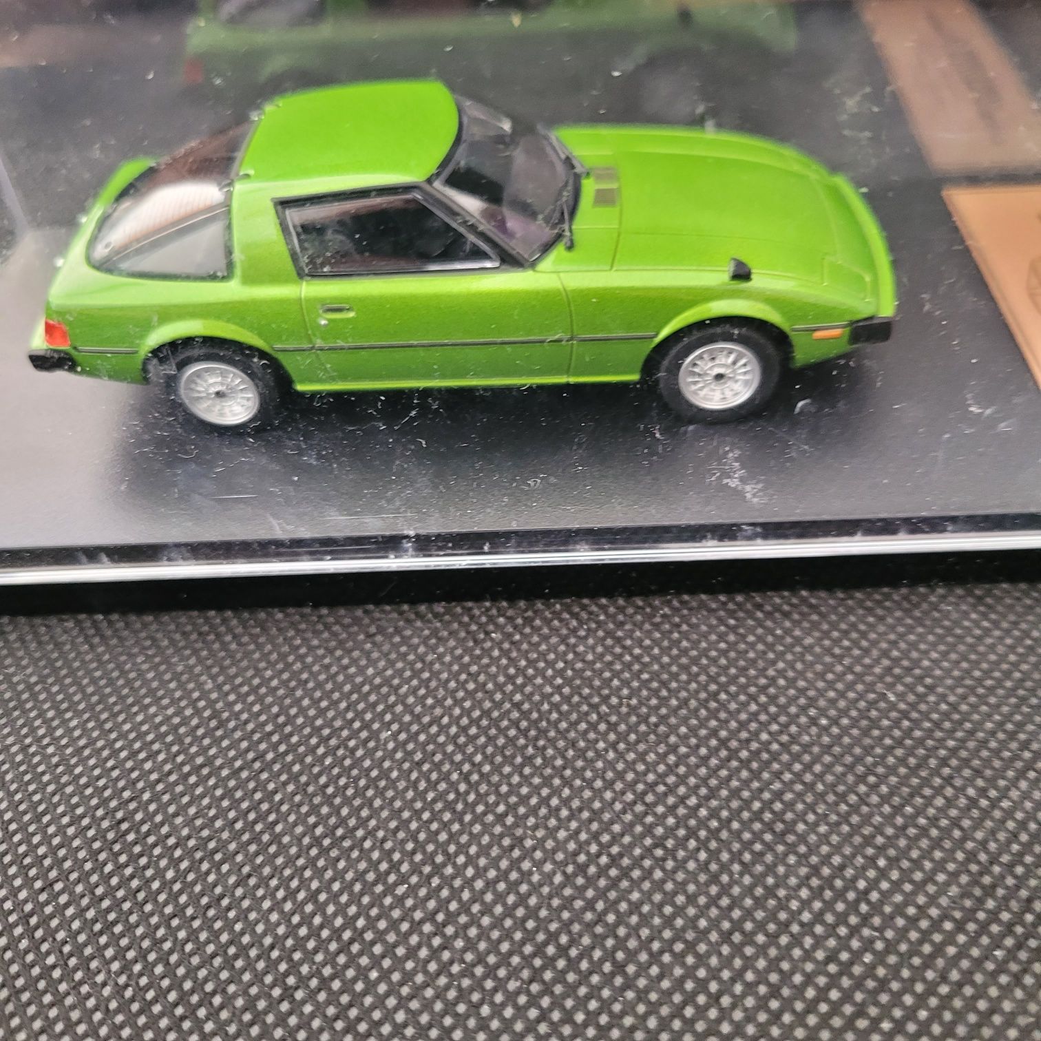 Carro miniatura Mazda