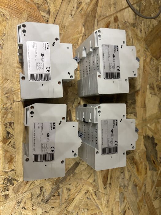 Автоматичний вимикач Eaton Moeller PLHT-C80/3 20 кА 3p C 80 А (248039)