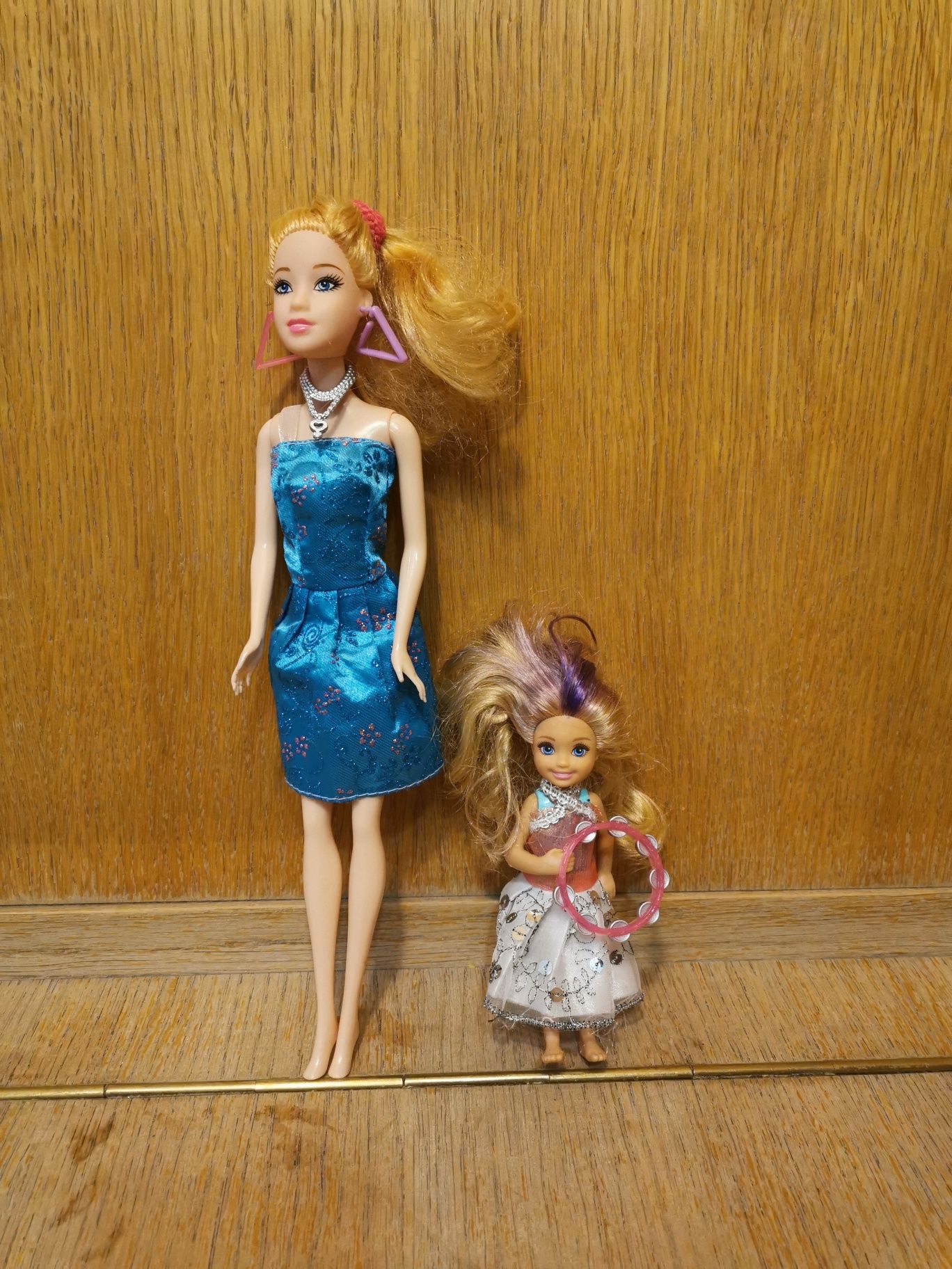 Lalka Barbie z dzieckiem